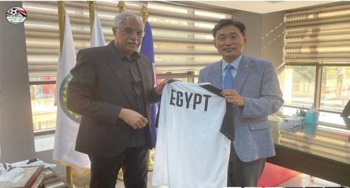 اتحاد الكرة يتلقى خطابًا من نظيره الكوري الجنوبي قبل ودية المنتخبين (مستند)